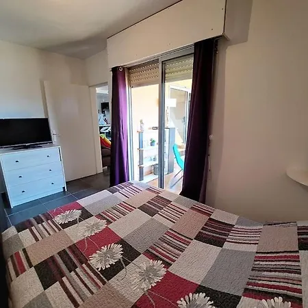 Appartement Vue Mer Avec Parking Ajaccio (Corsica)