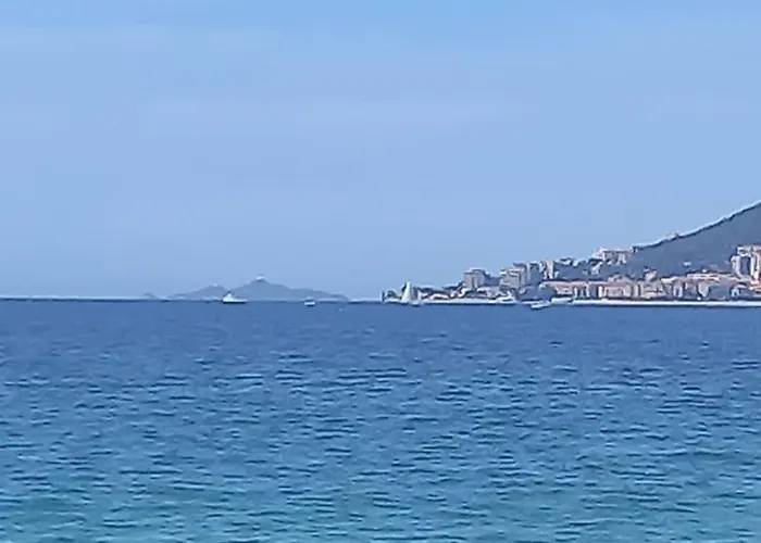 Vue Mer Avec Parking * Ajaccio (Corsica)