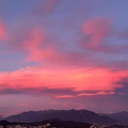 Vue Mer Avec Parking *